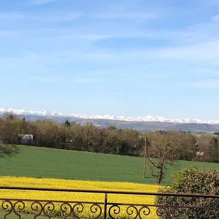 D'hotes Domaine De La Capelle Bed and Breakfast 3*